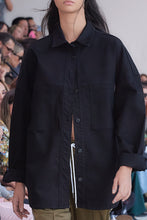 Load image into Gallery viewer, DREAMS Oversize Black Denim Jacket
