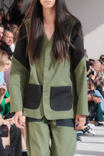 Load image into Gallery viewer, Felina Collarless Military Green &amp; Black Jacket
